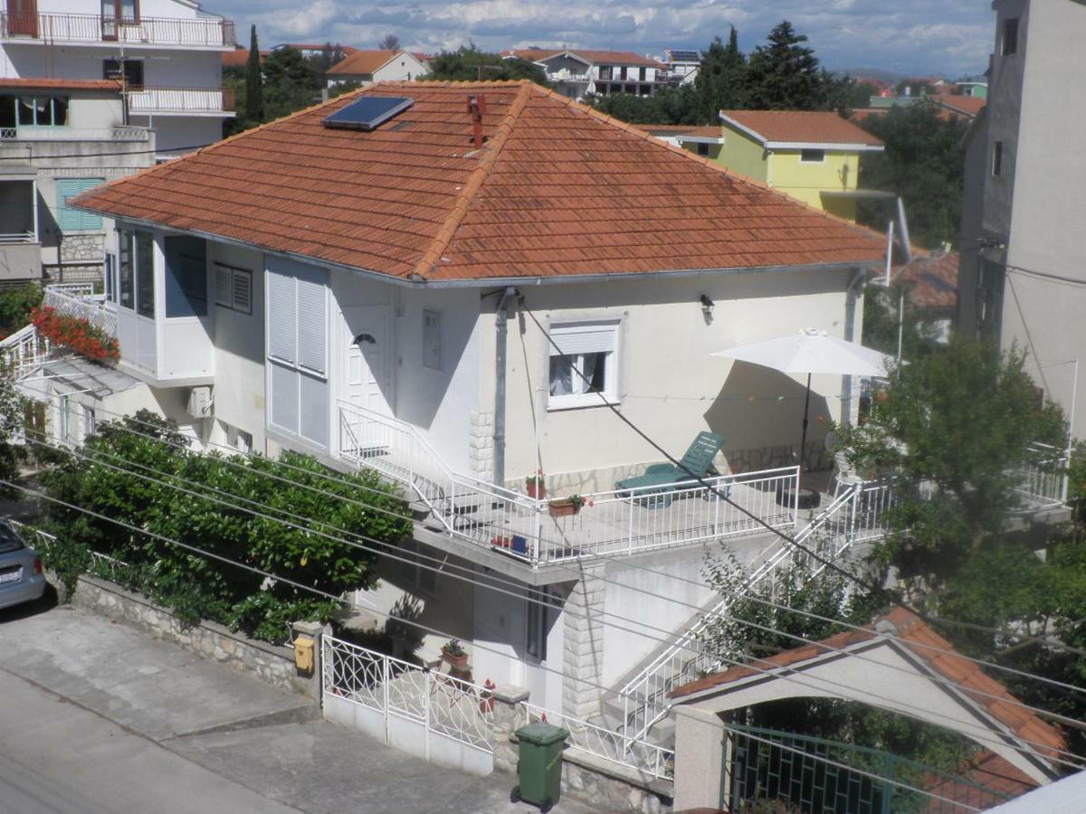 Apartment Ana Vodice Exterior photo